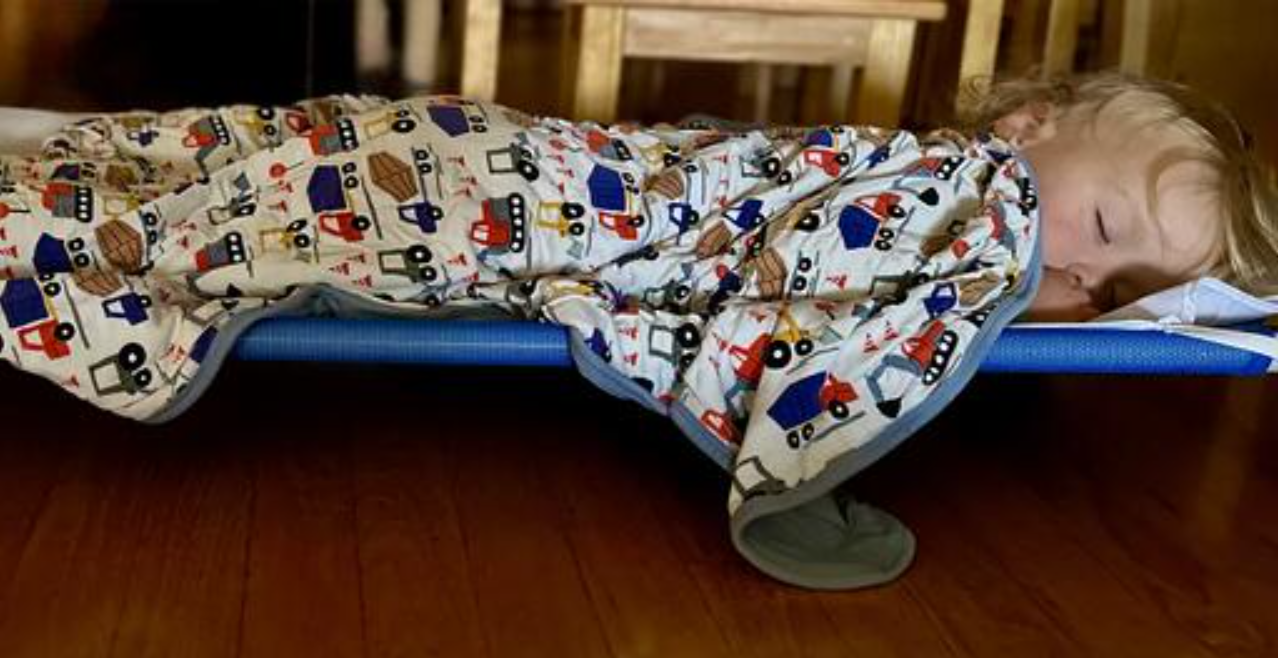 When Toddlers Test Boundaries: Bedtime and Dinner Time